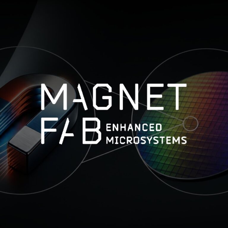 Logo MagnetFab sur aimant et wafer – réalisation Cerf à Lunettes